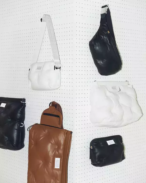 「メゾン マルジェラが新宿伊勢丹にポップアップストアをオープン」の画像