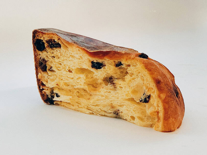 イタリアの伝統製法で作られる「パーネ エ オリオ」の本格的なイタリアパン【今週のパン：Vol.11】