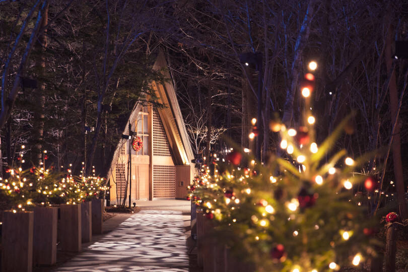 軽井沢高原教会 星降る森のクリスマス 19 ランタンキャンドルが照らす冬夜の森で レポート 19年12月18日 エキサイトニュース 2 3