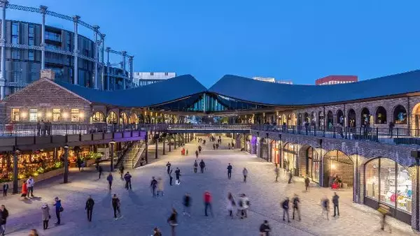 「再開発で大変貌を遂げたキングスクロス! ローカルが集まる新注目スポット【ロンドンの旅vol.2】」の画像