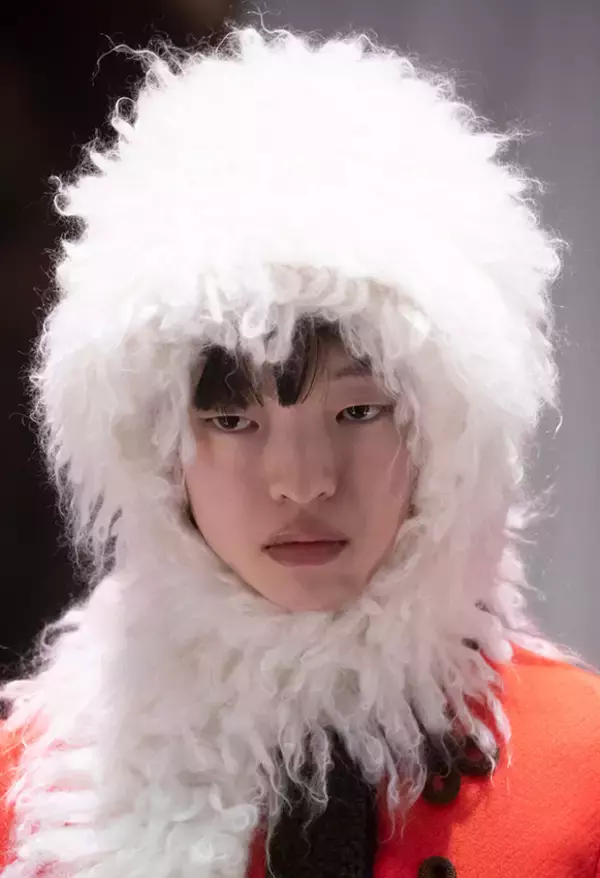 「【ルック】グッチ2020-21秋冬ウィメンズコレクション」の画像