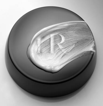 ヘレナ ルビンスタインのベストセラー「リプラスティ R.C. クリーム」から、トライアルに最適な新しいサイズが発売