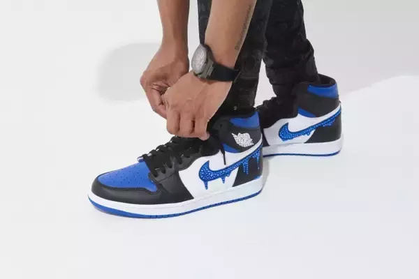 スチュリートから「AIR JORDAN1 HIGH OG ROYAL TOE」をベースにしたカスタムモデル発売