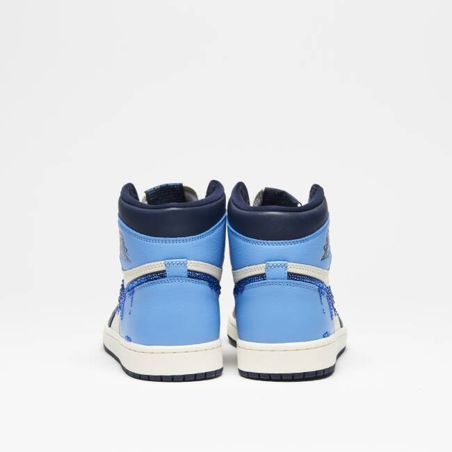 スチュリートからジョーダン1をベースにしたカスタムモデルを発売