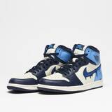 「スチュリートからジョーダン1をベースにしたカスタムモデルを発売」の画像1