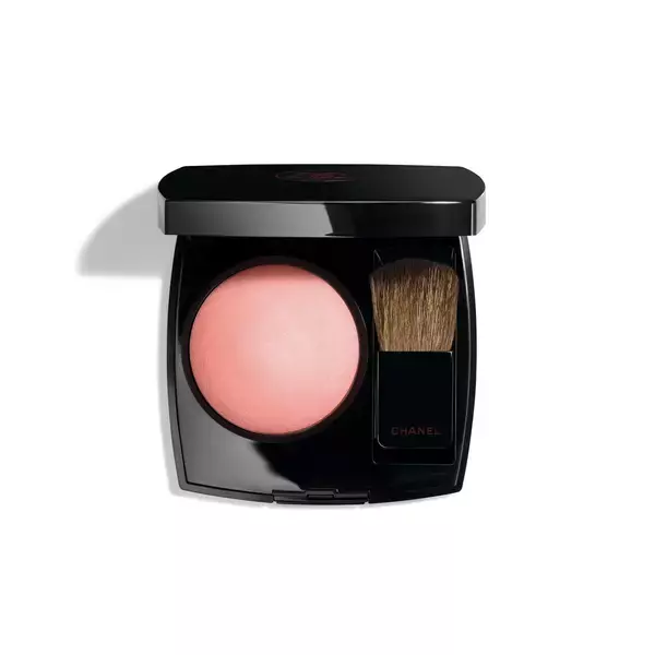 「シャネルのパウダーチーク「ジュ コントゥラスト」の発売40周年を記念した、3つの特別な限定品」の画像