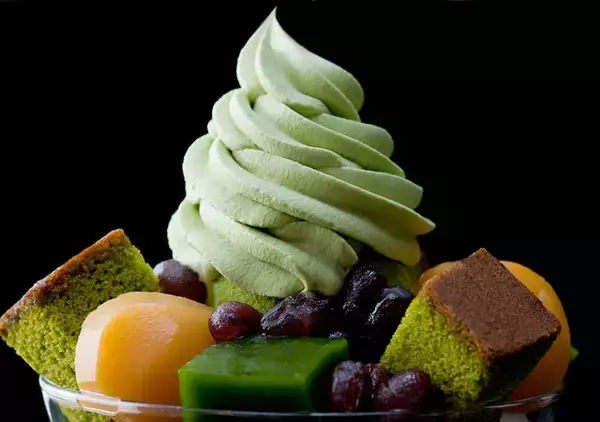 「イタリアンと和パフェの出逢い?! オリーブオイルでいただく夏のさっぱりパフェ」の画像