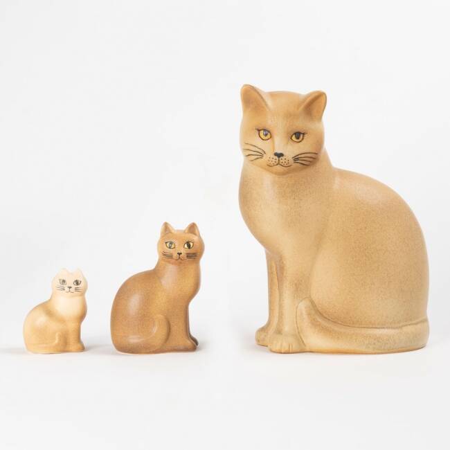 リサ・ラーソン作品を見比べて購入できるオンラインサイト、第3弾は「猫のマンズ」シリーズ