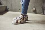 「錆をテーマにしたリメイクプロジエクト「RUST」から、adidas SUPERSTARをベースにしたリメイクモデルが発売」の画像4