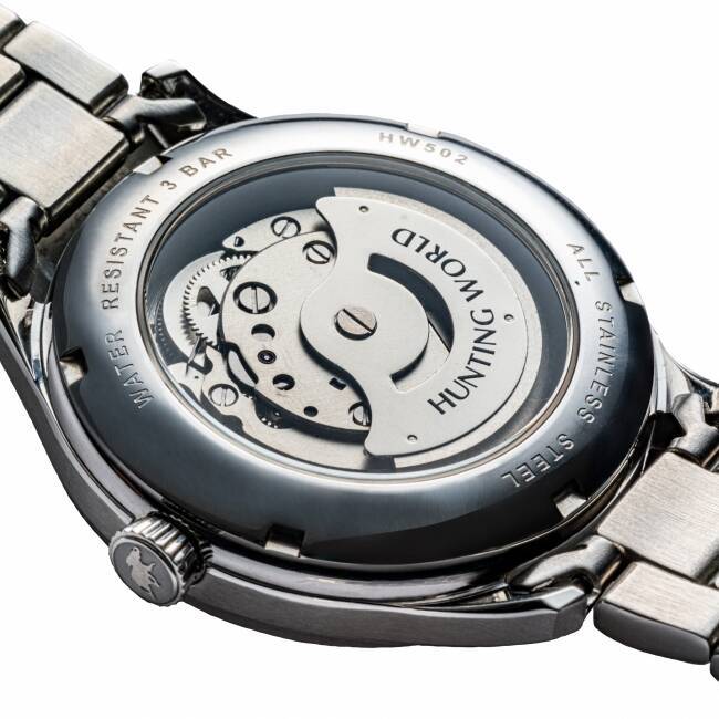 エレファントのシンボルマーク、ハンティング・ワールドの腕時計に黒い文字盤の限定モデルが登場