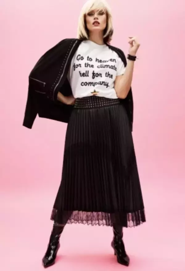 「デボラ・ハリーのグラマラスでアンダーグラウンドの雰囲気を表現。マリナ リナルディ2020年プレフォールコレクション」の画像