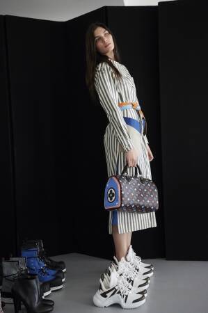 ルイ・ヴィトンがウィメンズ 2021 クルーズ・コレクションを発表