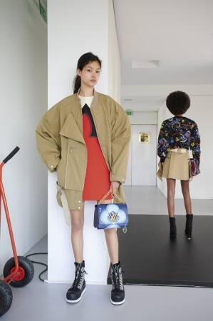 ルイ・ヴィトンがウィメンズ 2021 クルーズ・コレクションを発表