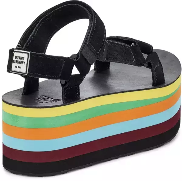 「Teva × OPENING CEREMONYコラボレーション第4弾! マルチストライプのプラットフォームサンダル発売」の画像