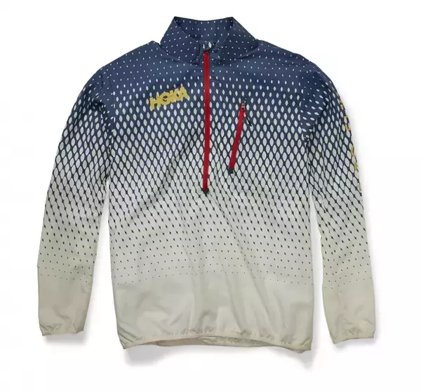 「HOKA ONE ONEの人と人とを「紡ぐ」スペシャルコレクション。日本由来のカラーで表現したフットウェアとアパレルを発売」の画像