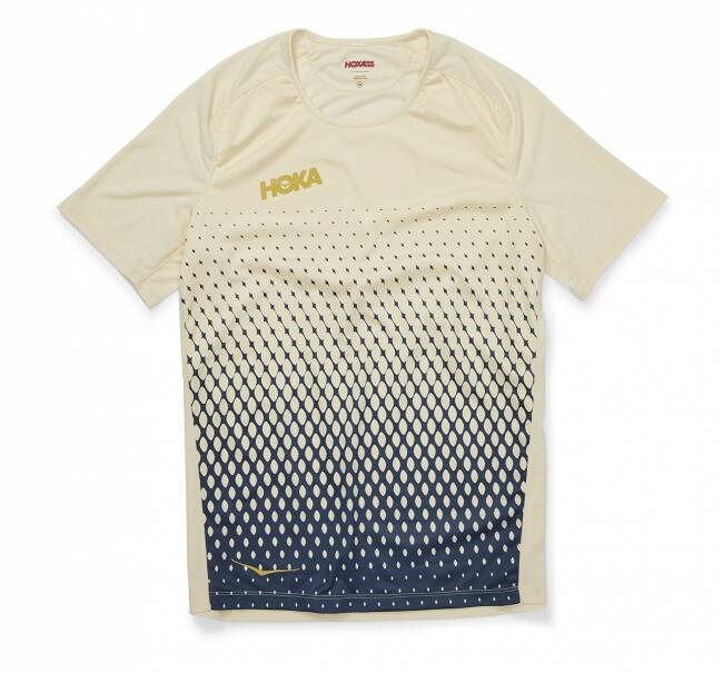 HOKA ONE ONEの人と人とを「紡ぐ」スペシャルコレクション。日本由来のカラーで表現したフットウェアとアパレルを発売