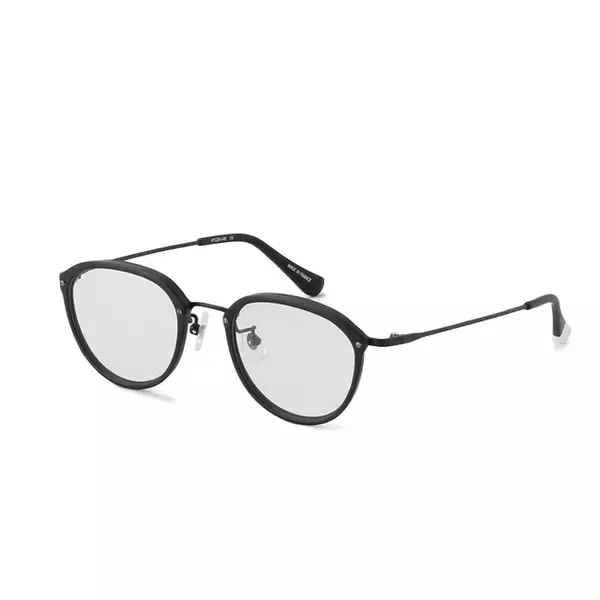 「Y'sから初のアイウェアコレクションが登場! 機能的で質の高いプレタポルテを提案」の画像