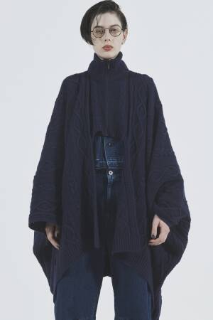 Y'sから初のアイウェアコレクションが登場! 機能的で質の高いプレタポルテを提案