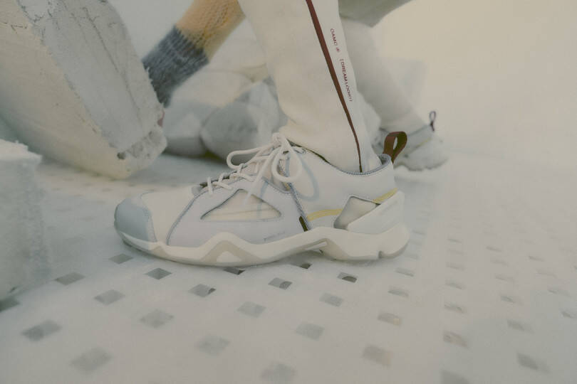 adidas Originals by OAMC、2020年春夏の第二弾として新たな2種類のフットウエアを発表