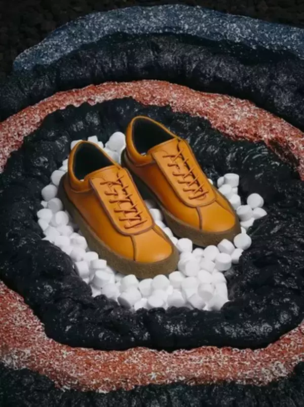 「カンペールからニュートラルなトーンと秋らしい色合いの2020年秋冬コレクションを発売」の画像