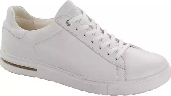 「ビルケンシュトックのすべては「フットベッド」に。新たなレザースニーカーはかかとから見えるコルクが特徴的」の画像