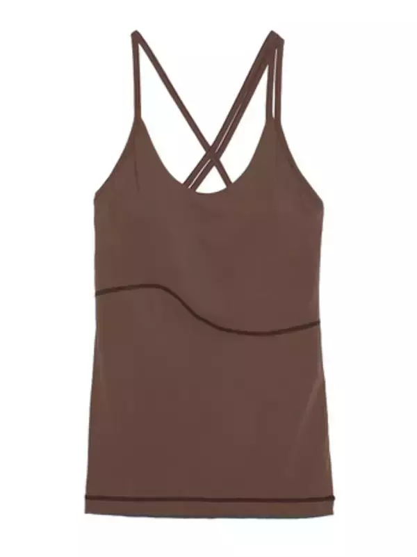 「FASHION×BEAUTYの初コラボ! emmiがto/oneのペタルアイシャドウをイメージして染め上げたヨガウェアを発売」の画像