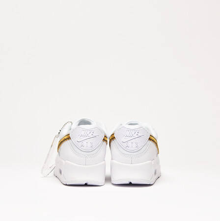 注目リメイクブランド スティルアライブが待望のAIR MAX 90シリーズを初リメイク