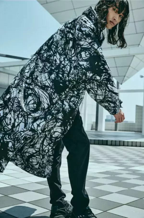 「「和」のモードスタイルを表現。HAREがASICS SportStyleとの限定コレクションを発売」の画像