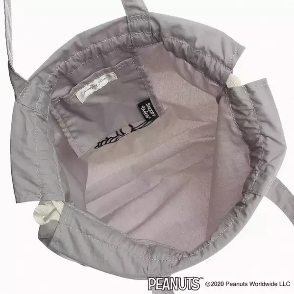 「スヌーピー&ファーロンの刺繍がかわいい、エコバッグとしても使えるパッカブルトートが新登場」の画像