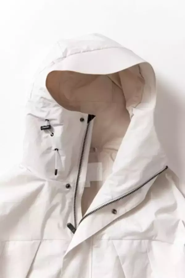 「大人の女性に向けたアウターをラインアップ! 今注目の米ダウンブランド「FIRST DOWN」の別注アウターが登場」の画像