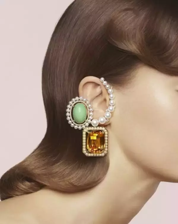 「TASAKIクリエイティブ ディレクター、プラバル・グルンが手がける「TASAKI Atelier」ラインに新作登場」の画像