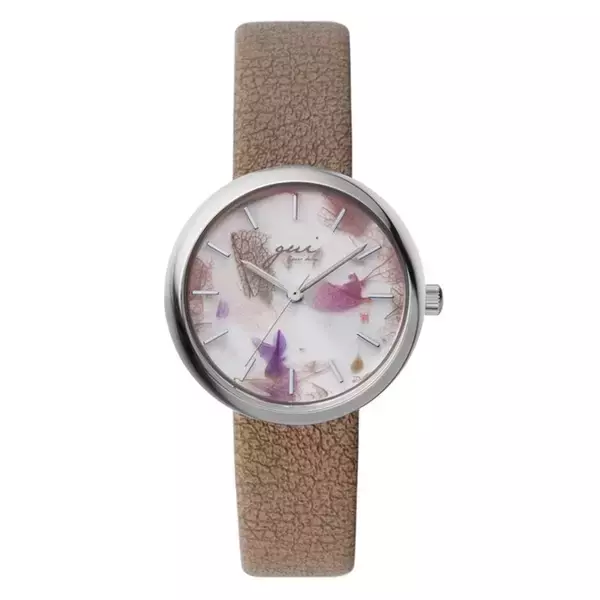 「フラワーアーティスト前田有紀の「gui flower design」とコラボした、プリザーブドフラワーを散りばめた腕時計」の画像