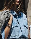 「遊びを入れたファッションコード。ショーメが2020年秋冬ジュエリーコーディネートに素材ミックスを提案」の画像3