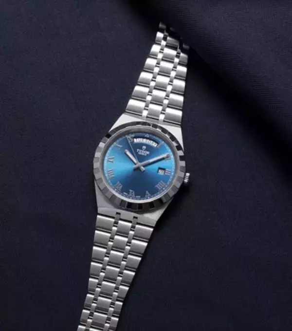 スイスの腕時計ブランド TUDORから洗練を極めるスポーツシックな「チューダー ロイヤル」が登場