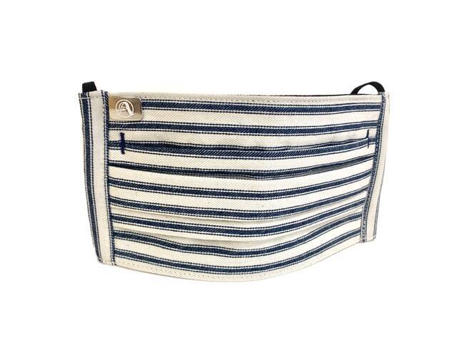 岡山の老舗デニムファクトリーが本気で作ったジーニストのためのヒッコリーデニム素材のマスクが登場