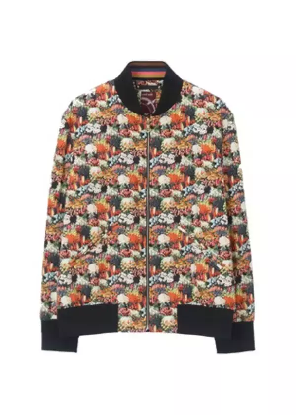 「アーカイブプリントを再解釈。ポール・スミスの50周年を記念したカプセルコレクションを発売」の画像