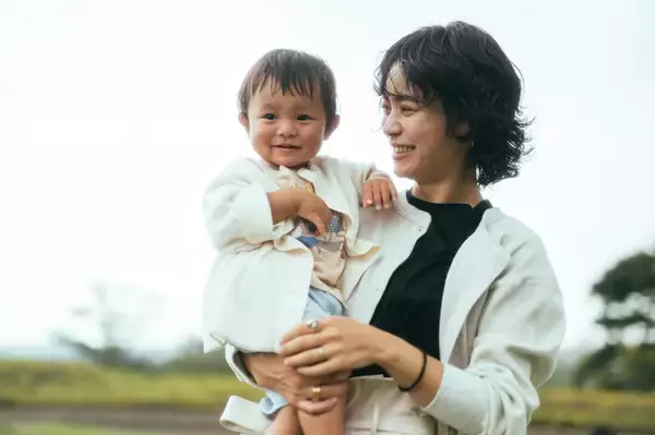 「モデル・忍舞さんの「Spotify Kids」で楽しむ親子時間。キッズ向けプレイリストで、もっとハッピーに」の画像