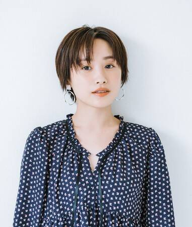 女優・モデル 高橋 愛が自ら出演! VisdesuAidesuがコラボアイテムをライブコマースで先行発売