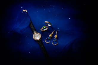 アガットから大空へはばたく羽をモチーフにした2020冬の新作コレクションが登場