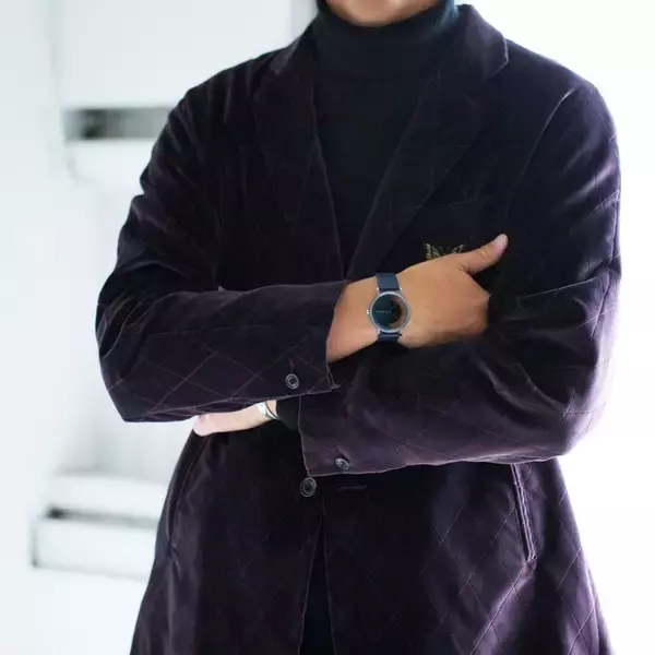 「不完全な美がコンセプトのKLASSE14の人気シリーズ「IMPERFECT」に個性的なペアモデルが登場」の画像