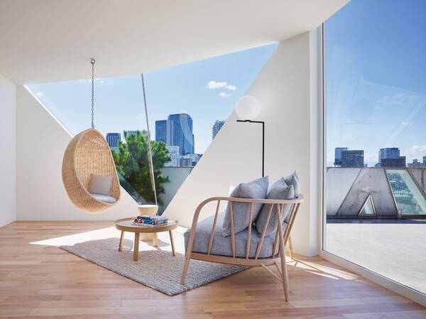 ケリングが日本の新本社を表参道にオープン 内装は建築家のファラ タライエが快適な空間を演出 年10月12日 エキサイトニュース