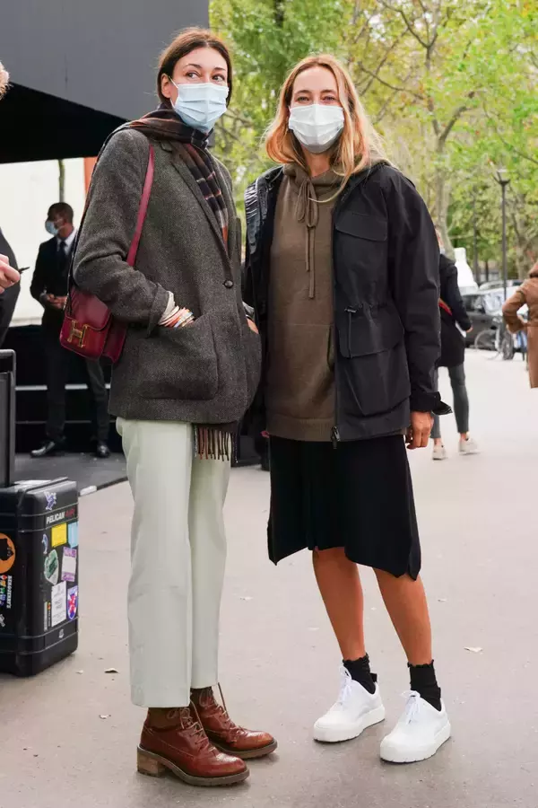 「タイムレスなジーンズスタイルは、パリジェンヌをお手本に! 着こなしテクは「マスキュラン」【パリスナップ】」の画像