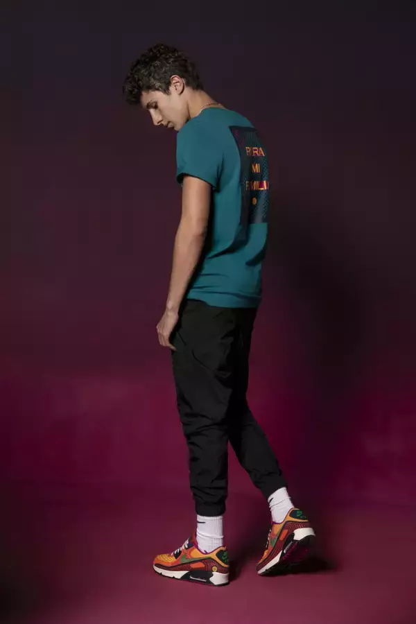 「ナイキ、死者の日コレクション「エア マックス 90」「エア ジョーダン 1」などの限定モデルを発売」の画像