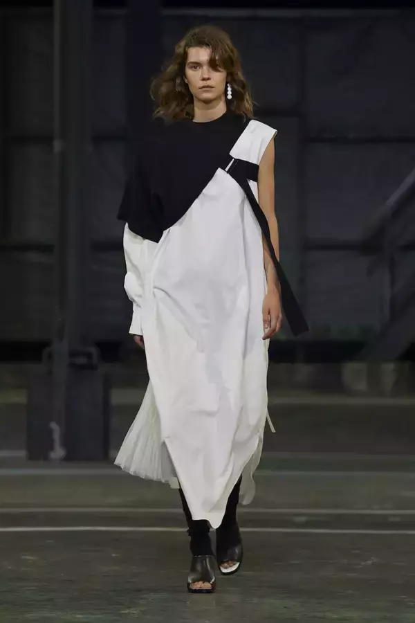 「【ルック】ハイク 2021春夏コレクション」の画像