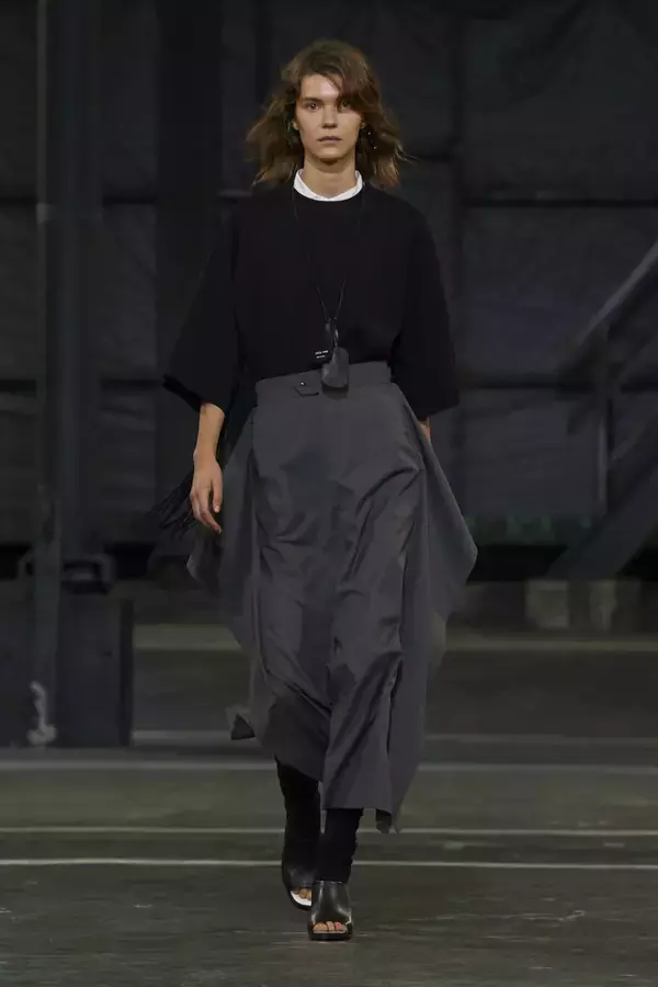 「【ルック】ハイク 2021春夏コレクション」の画像