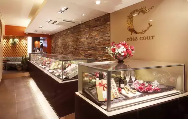 「日本初のブラウニー専門店「コートクール」が羽田空港第2ターミナル金の翼に期間限定で出店」の画像