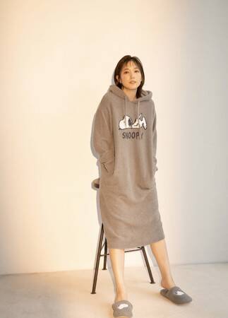 本田翼が着こなすジェラート ピケの新作ルームウエアの連載がスタート! 第一弾は「スヌーピー」