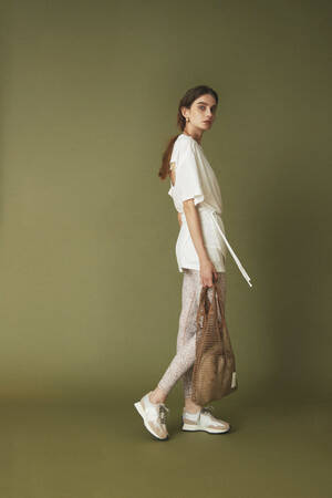 FRAY I.Dとemmiが初コラボ! 機能性も兼ね備えた着心地抜群のヨガウエアが誕生