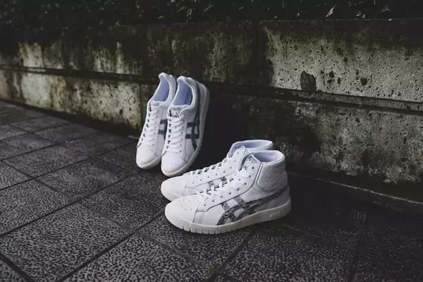 「パイソン柄が一層高級感を漂わせる仕上がりに。atmosがカラー提案したASICS SportStyle GEL-PTG登場」の画像