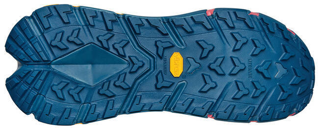 拡張したヒール形状によりスムースな歩き心地を実現。ホカ オネオネから新作ハイキングブーツが登場